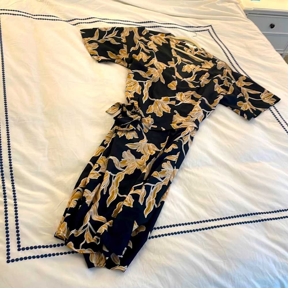 Maison du Soir Black Printed Robe